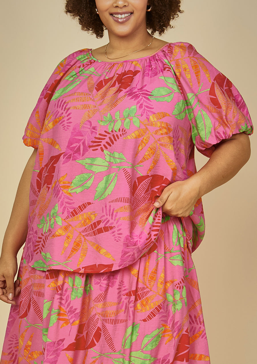 Skies Are Blue Plus Size Tropical Print Top